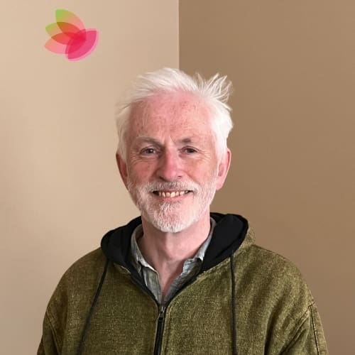John Lee Lomi Lomi Hawaiian Healing Massage Practitioner Reiki Dublin 2 John Lee